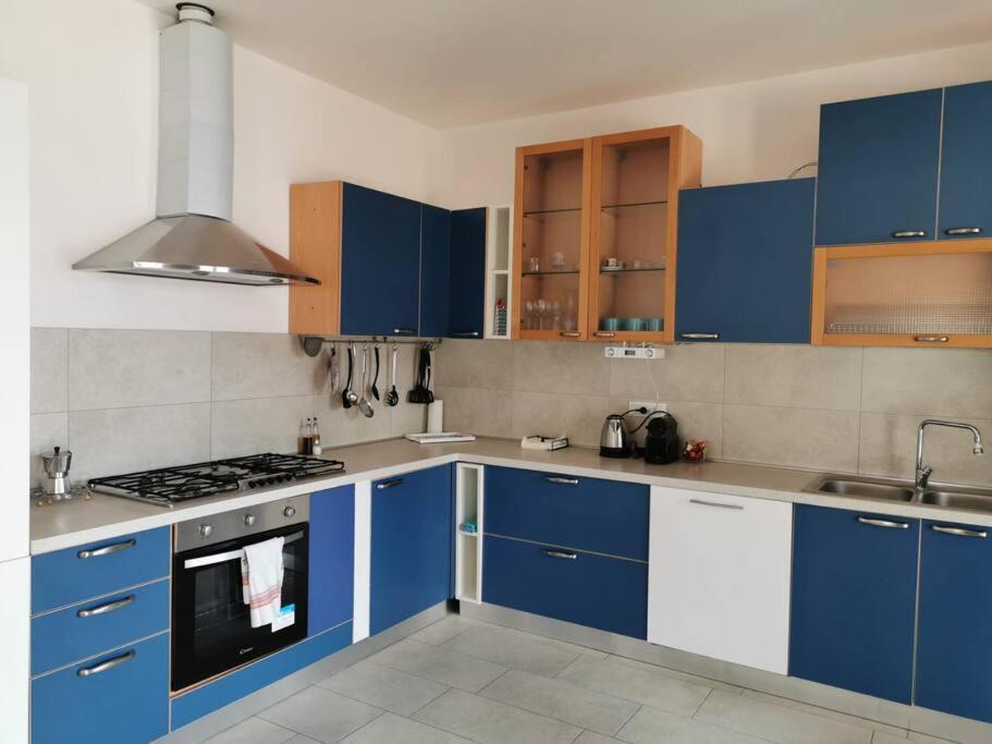Patricia'S Apartment Рива ди Солто Екстериор снимка